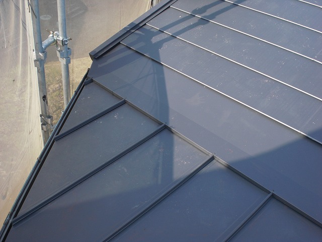 生野区　かわらUから横暖ルーフに葺き替え　立平部