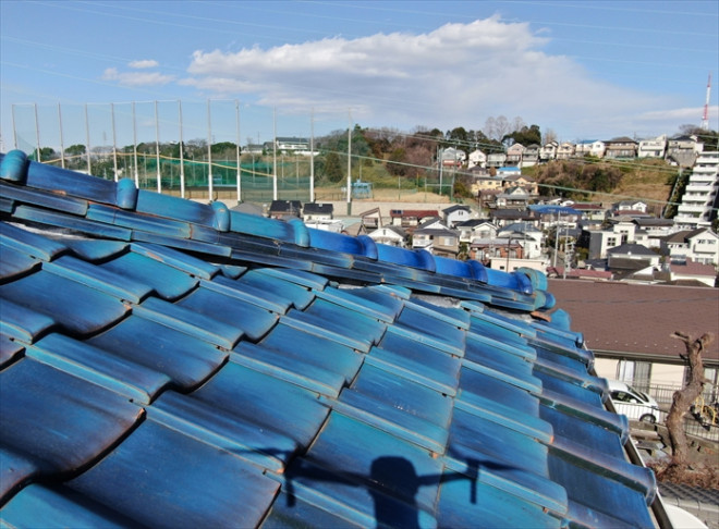 棟瓦取り直し工事で雨漏りを予防することができました