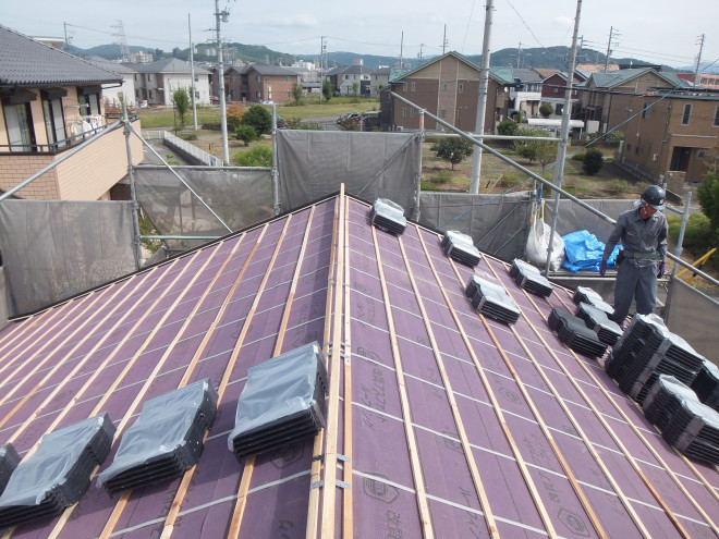 防水シート貼り