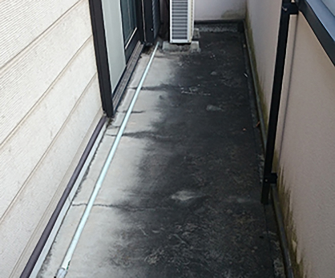 ベランダ防水工事施工前