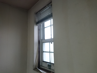 ドーマーの窓枠部分