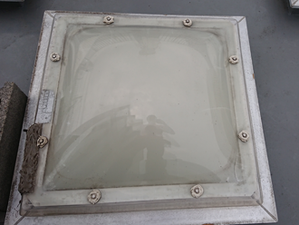 ドーム型トップライト