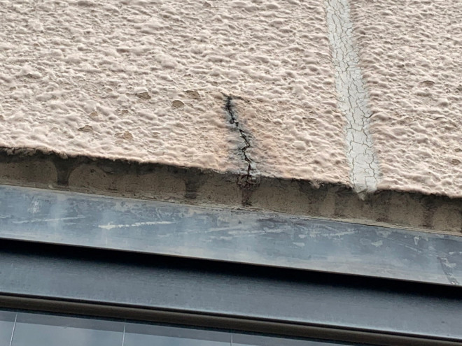 外壁クラック