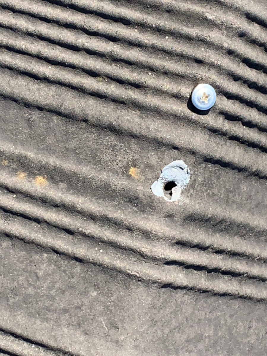 守山区の冠瓦ビス抜け