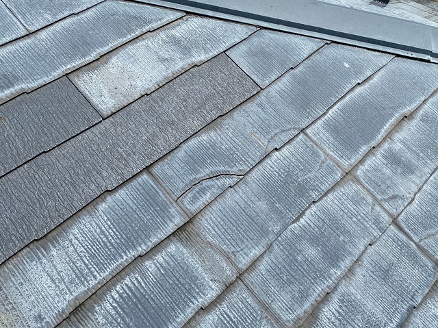 カラーベストひび割れ