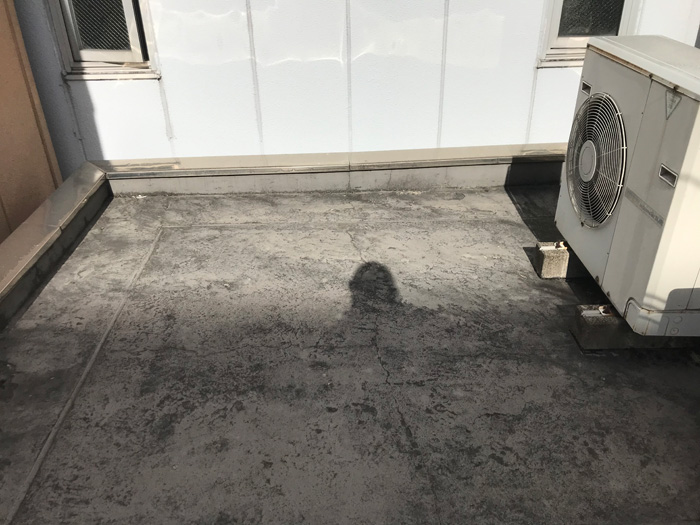 陸屋根の工事前の状態