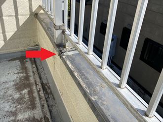 笠木の隙間劣化