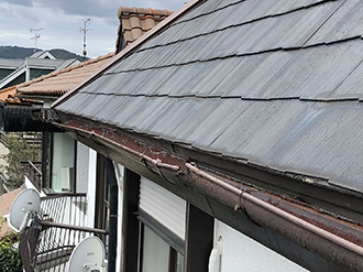 亀裂のある雨樋