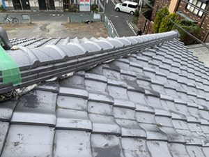 漆喰が劣化した棟