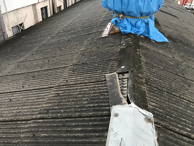 波板スレートの劣化