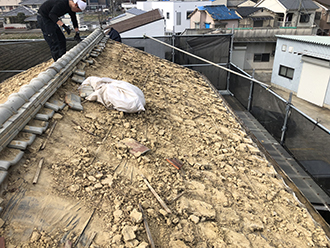 葺き土撤去