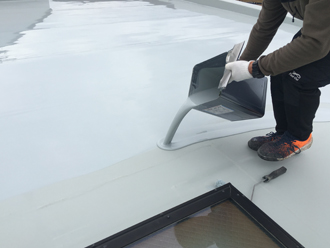 DSカラー・ゼロでウレタン防水塗装