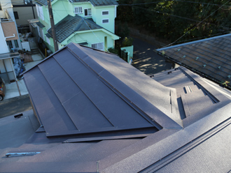 スーパーガルテクトでのカバー工事で雨漏り解消