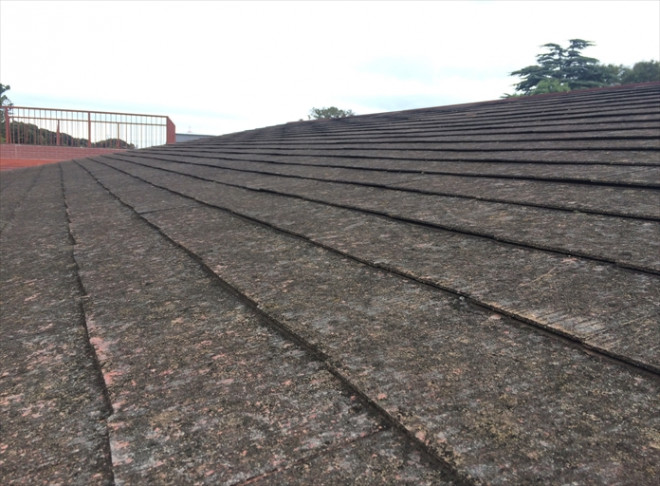 傷んだスレート