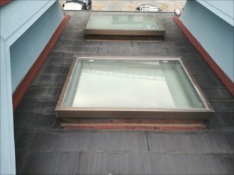 高圧洗浄で天窓からの雨漏りが発覚