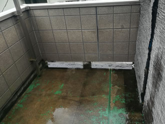 ベランダ床の劣化