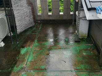 港区南麻布でバルコニー床からの雨漏りを防水工事で対応します