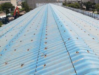 工場の波板屋根