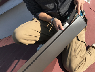 棟板金の折り曲げ加工