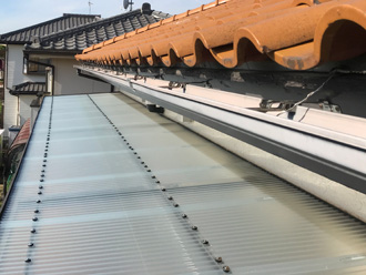 ベランダの波板交換