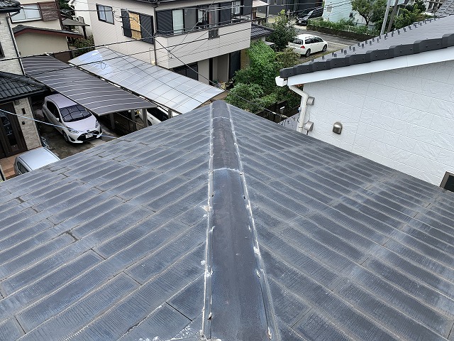 施工前の棟板金