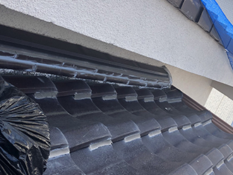 瓦のラバーロック工法