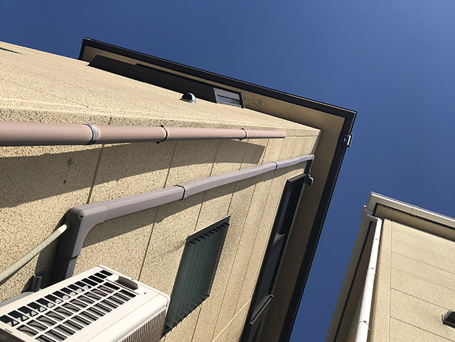 雨樋破損の現場