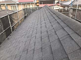 雨漏りを起こした天窓を塞ぎ屋根カバー工事