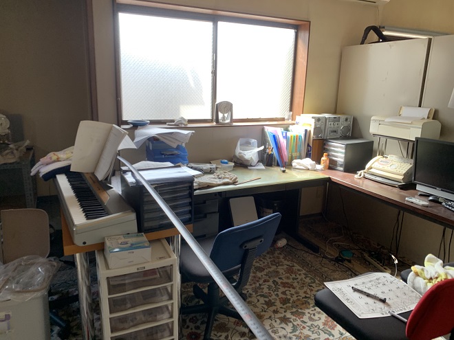 雨漏りした事務所