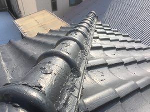 これは間違ったラバーロック工法です