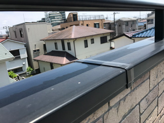 バルコニーの笠木