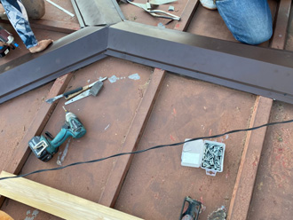 棟板金の補修工事