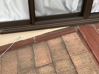 塗膜のなくなったスレート