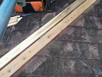 棟板金交換工事　貫板設置