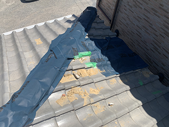 防水紙による養生