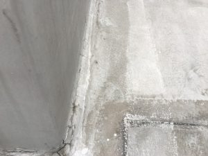 シート防水立ち上がり部分の劣化