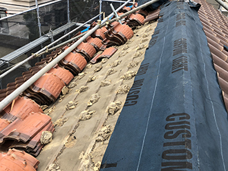屋根の葺き替え