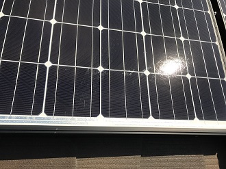 設置された太陽光パネル