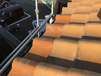 瓦の差し替え完了