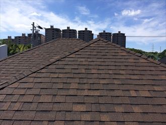 アスファルトシングルでの葺き替えが完了