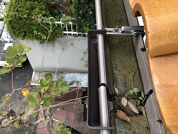 雨樋のゴミ詰まり