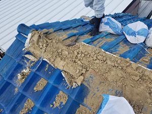 棟を解体し土を撤去します
