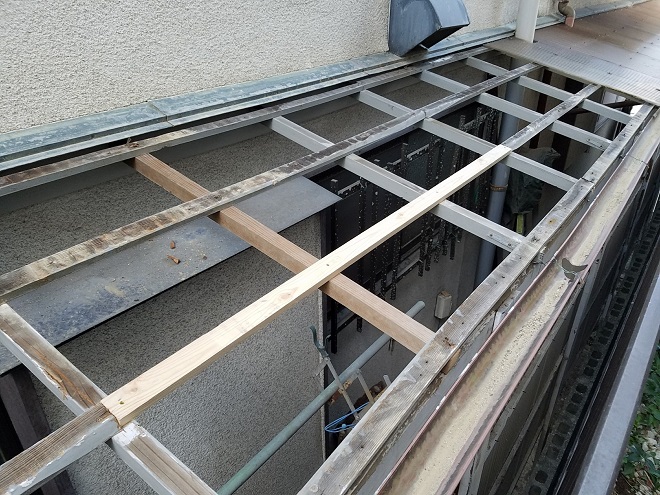 固定部分に新設した木材