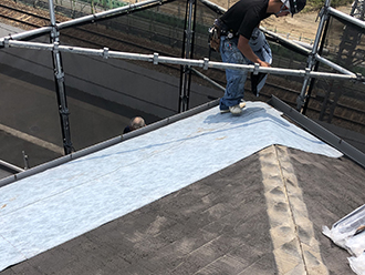 屋根カバー工法