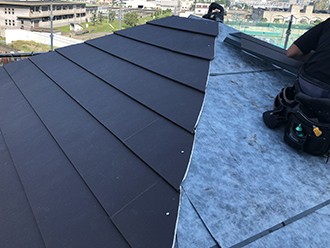 ガルバリウム鋼板の屋根材