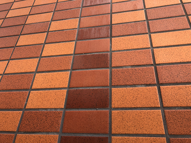 タイル補修完工