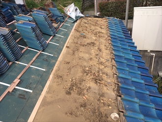 下屋の葺き直し工事