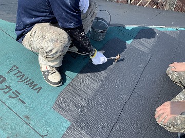 コロニアルクァッド