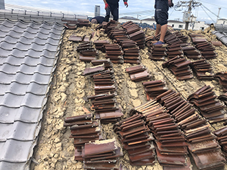 屋根の葺き替え