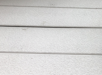 サイディングの浮き